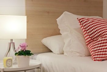 feelathome madrid suites apartments