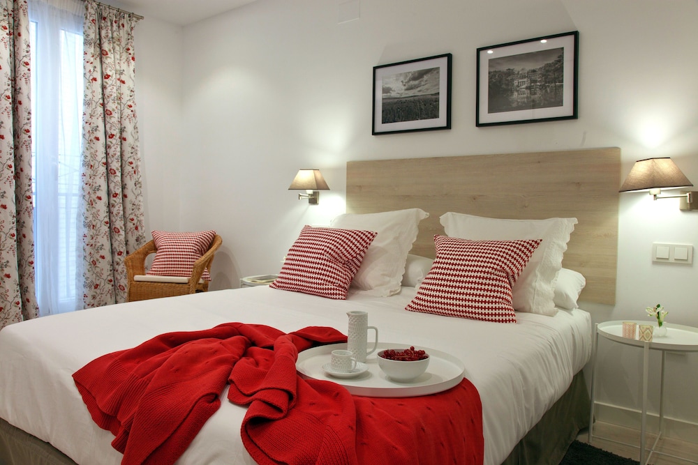 feelathome madrid suites apartments