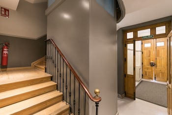 Feelathome Madrid Suites Apartments,Coslada>>Aravaca,0 star