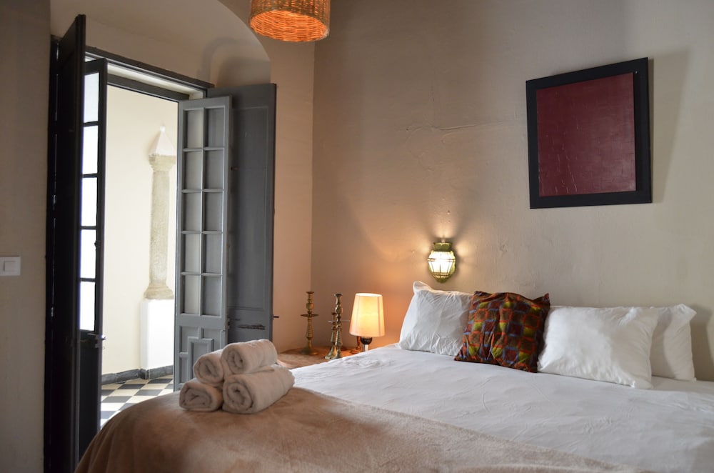 eole tarifa apartments