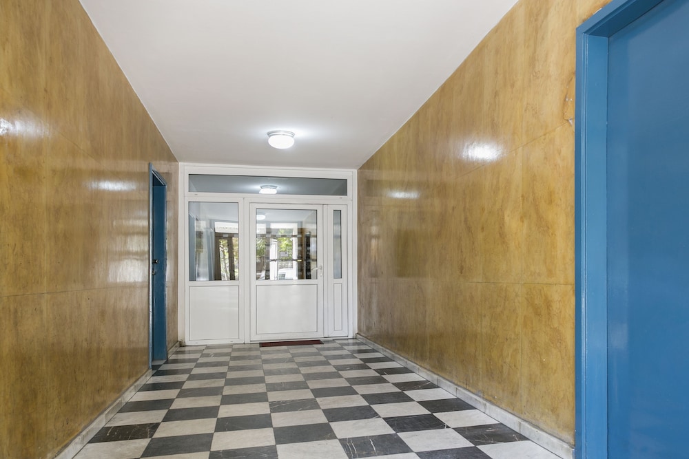 belgrade center apartment iii