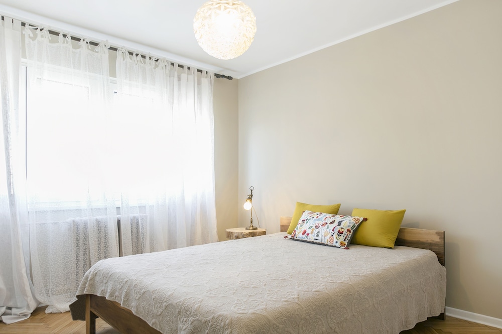 belgrade center apartment iii