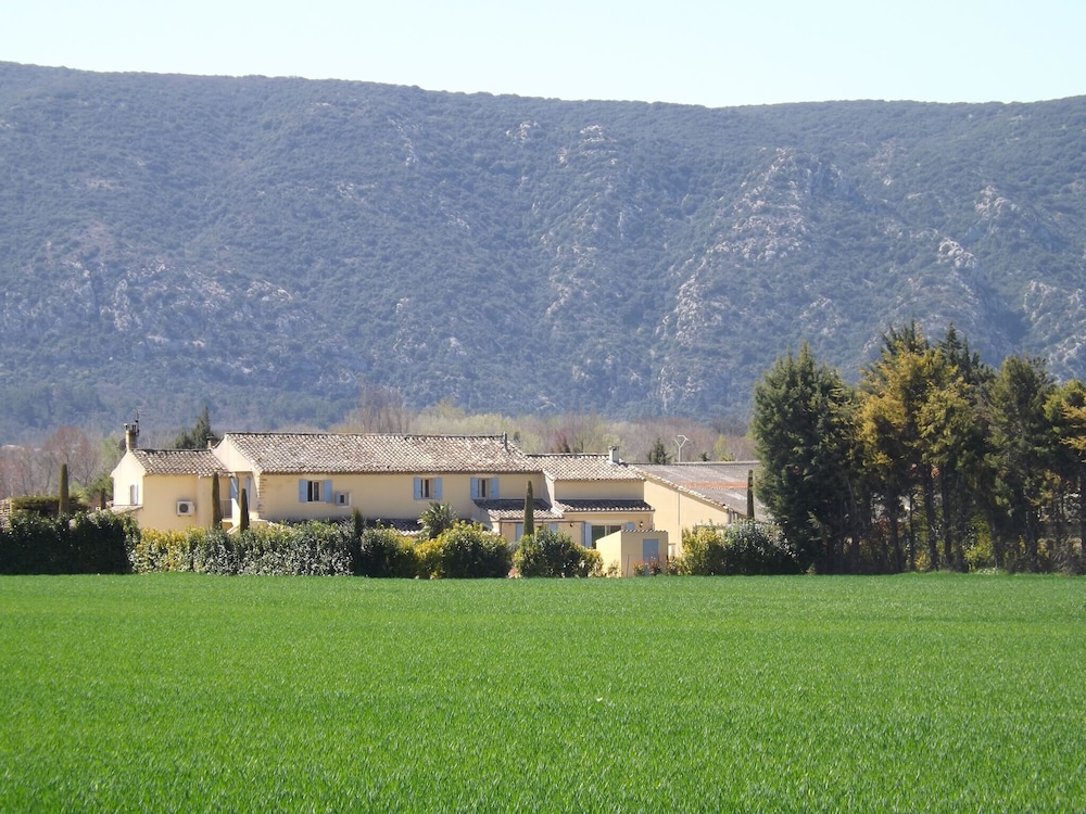 mas dansavan chambres dhotes