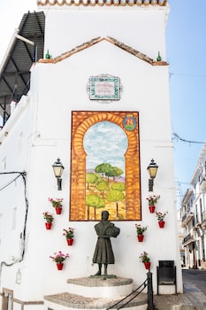alora