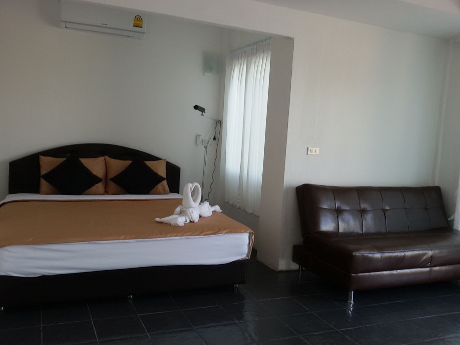 aenguy sabey chiangkhan homestay