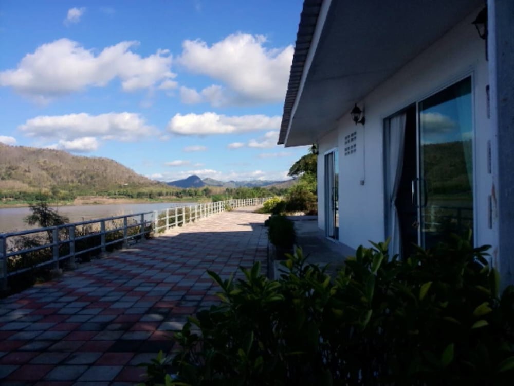 aenguy sabey chiangkhan homestay