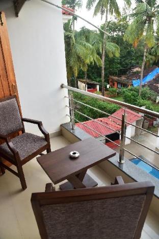 hotel candolim grande