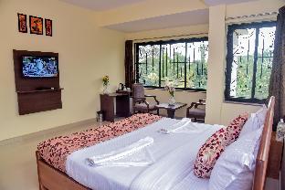 hotel candolim grande