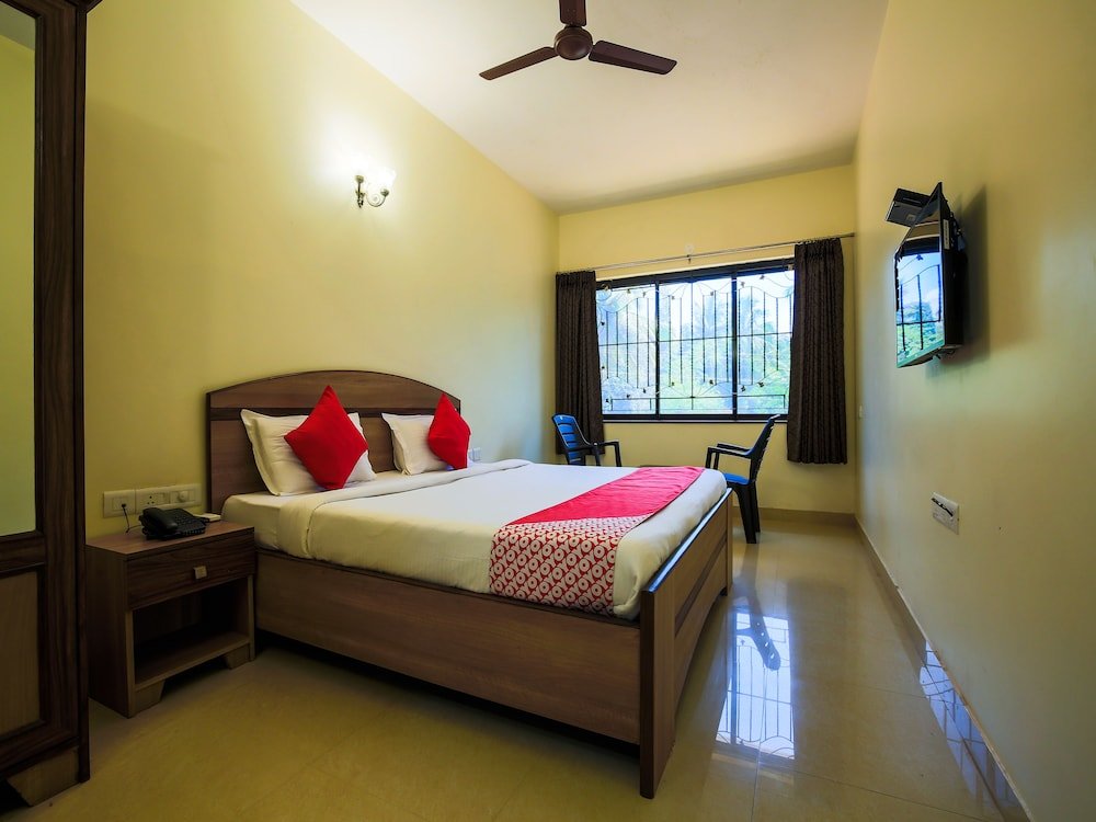 Hotel Candolim Grande,Calangute>>Baga,3 star