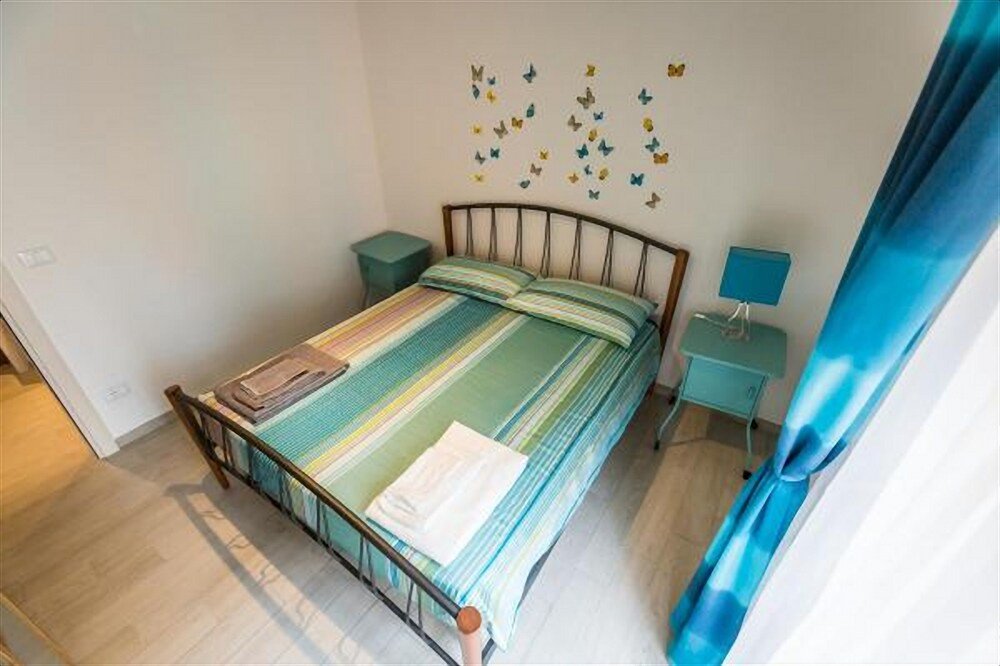 bologna butterfly apartment