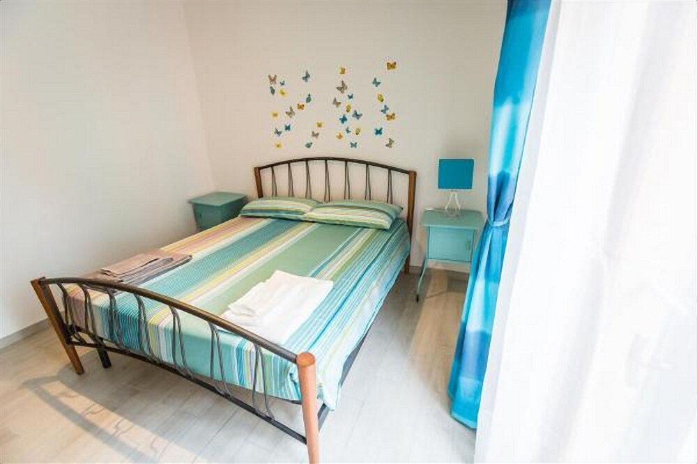bologna butterfly apartment