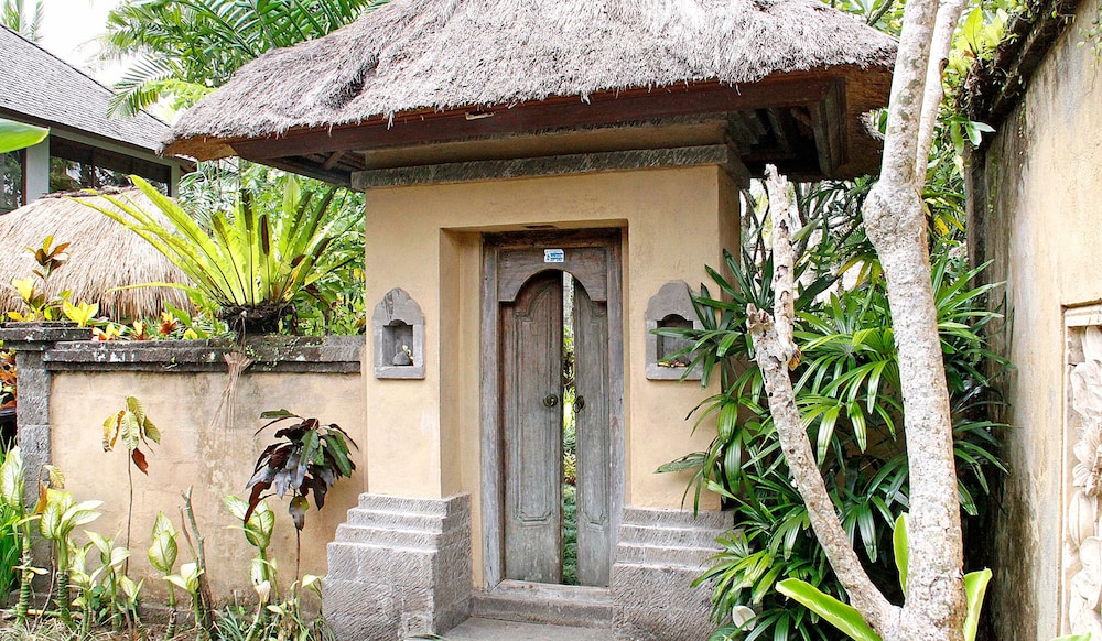 villa ria sayan ubud