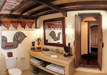 villa ria sayan ubud