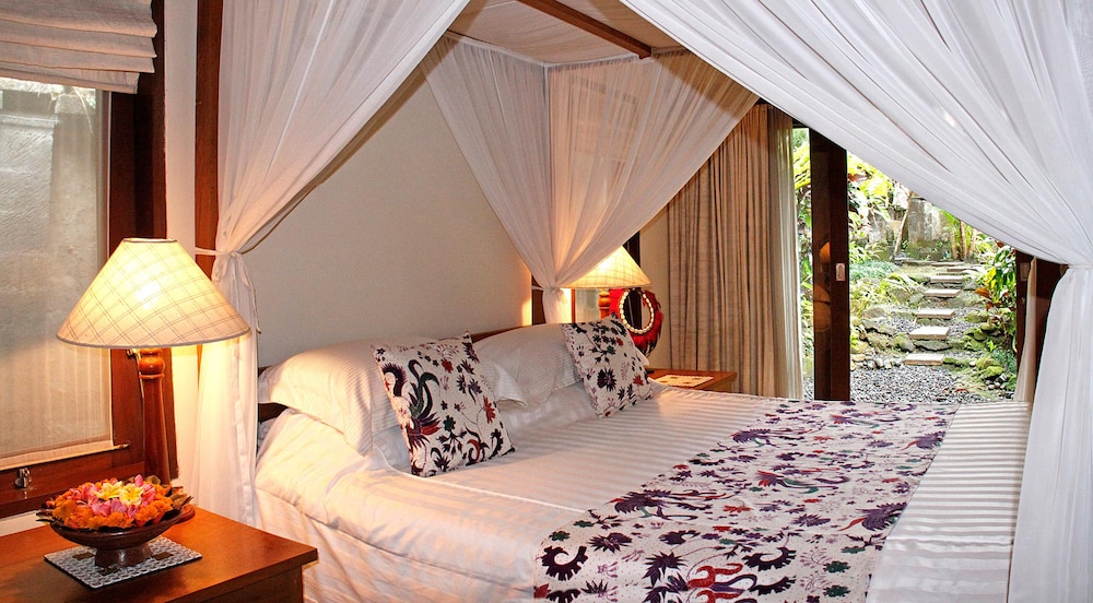 villa ria sayan ubud