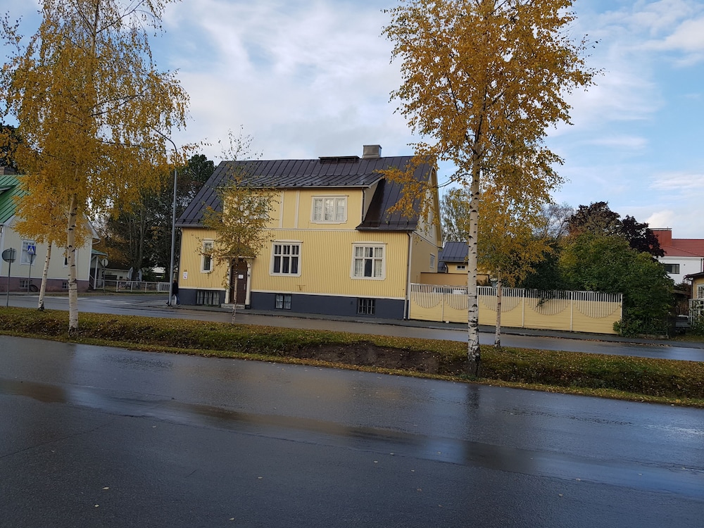 firsthome guesthouse