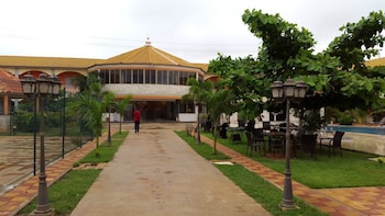 Don Gal Hotel,Viana>>Luanda,4 star