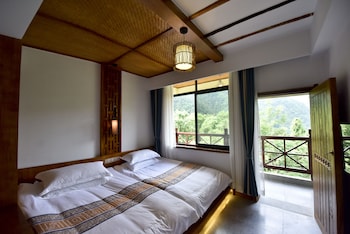 mountain for inn