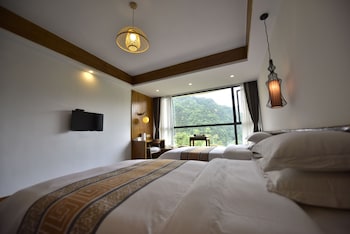 mountain for inn
