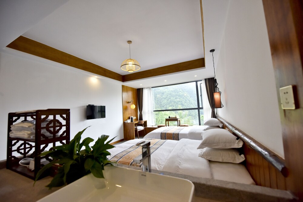 mountain for inn