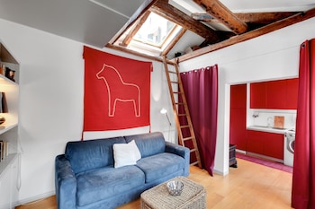 bragora smoochy attic venice