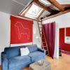 bragora smoochy attic venice