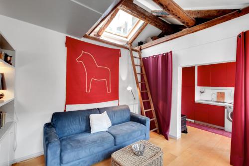 bragora smoochy attic venice