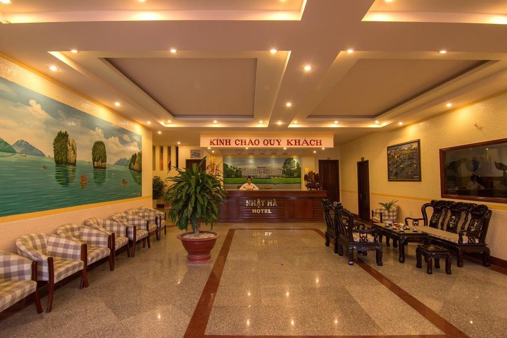 nhat ha hotel