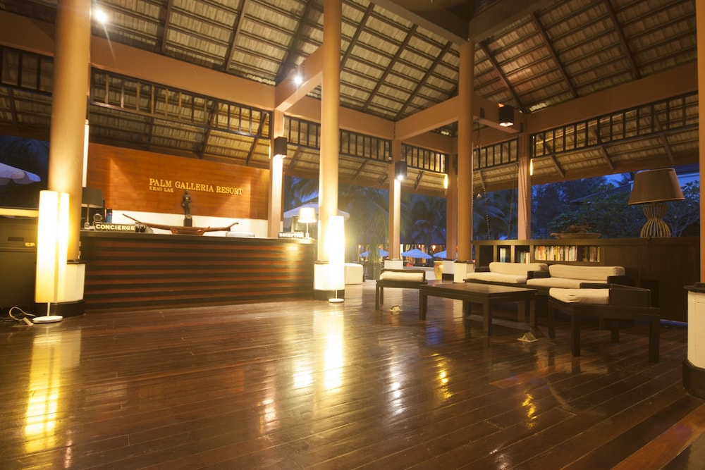 palm galleria resort