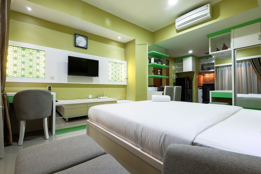 strategic studio the oasis cikarang near omni hospital