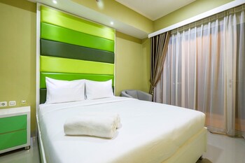 strategic studio the oasis cikarang near omni hospital