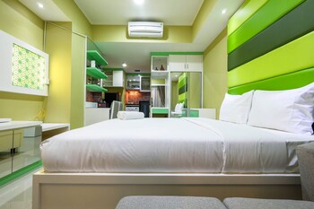 strategic studio the oasis cikarang near omni hospital