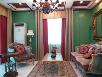 Lee Boutique Hotel Tagaytay,Batangas City>>Batangas,3 star