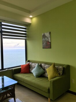 seaview front apartment
