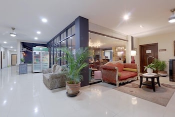 mutiara suites