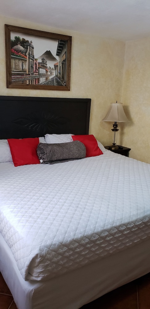 hotel real antigua