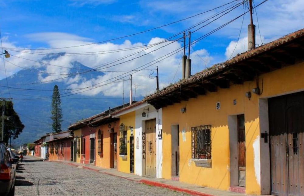 hotel real antigua