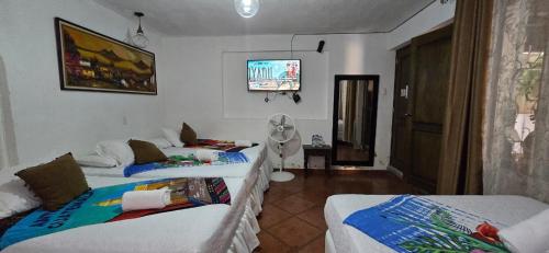 hotel real antigua