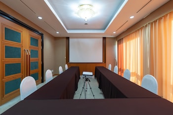 hotel maremons