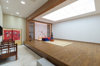 hotel maremons