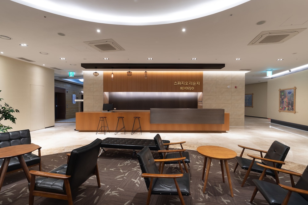hotel maremons