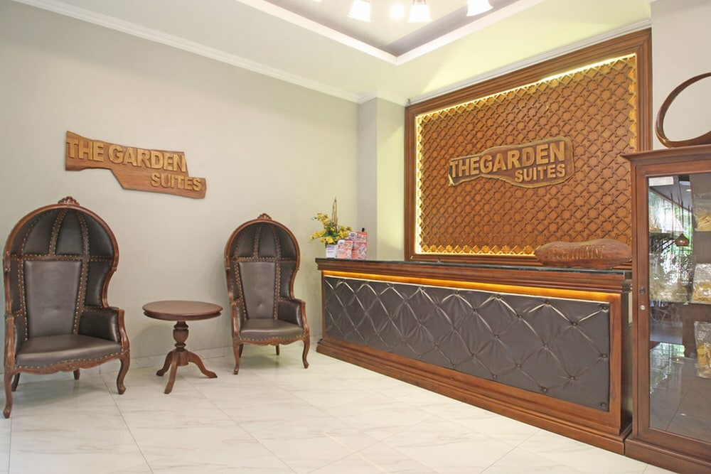 reddoorz premium near solo grand mall