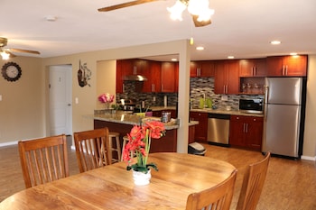 Quiet Clean And Comfortable Room,Northgate>>King County,2.5 star