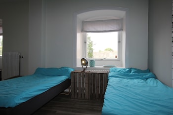 alyhr apartments