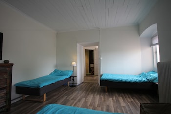 alyhr apartments