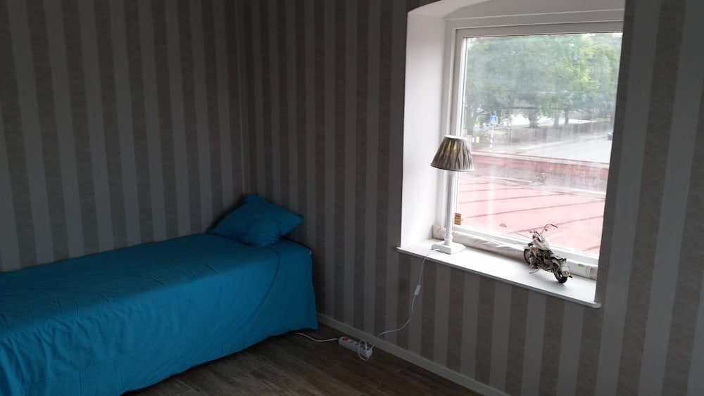 alyhr apartments