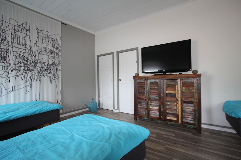 alyhr apartments