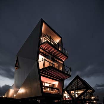 mona pavilions
