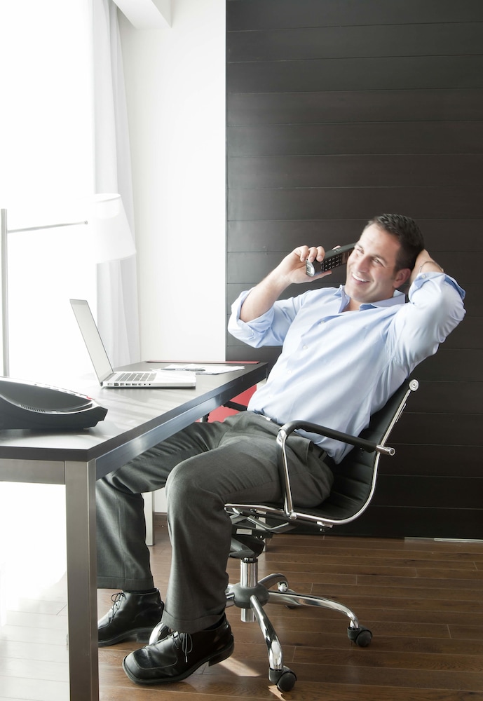 fiesta inn poza rica