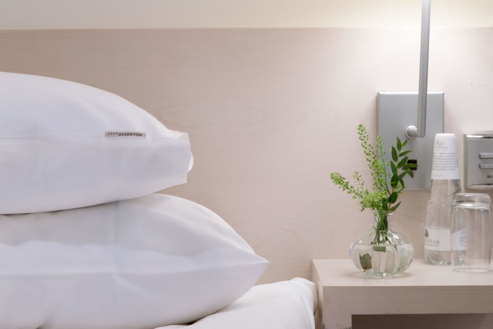 hotel riverton