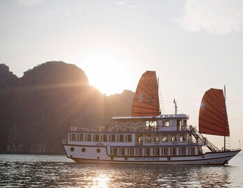 secret halong cruise